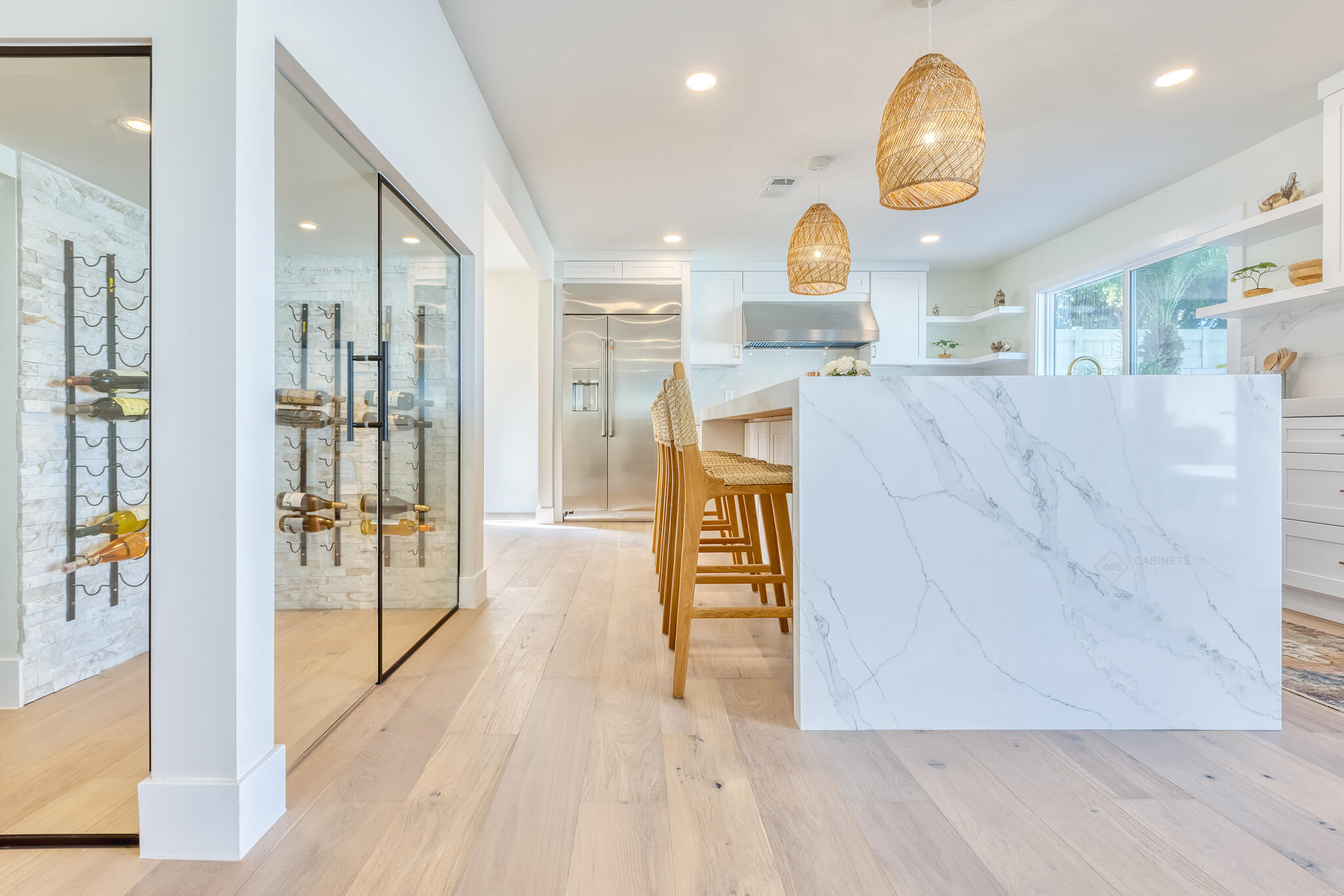 Thuy's Kitchen - 405 Cabinets & Stone