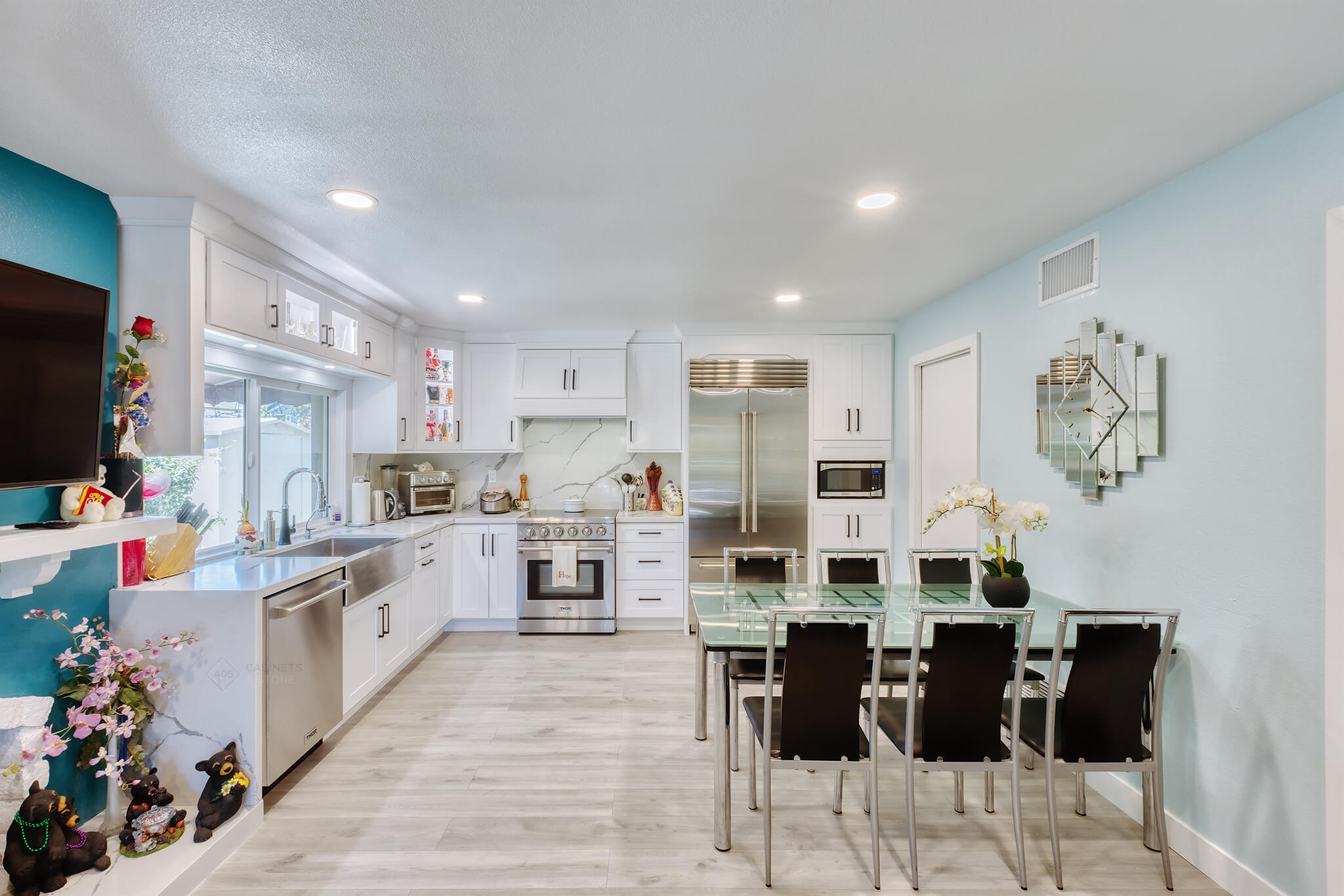 Sharla's Kitchen - 405 Cabinets & Stone
