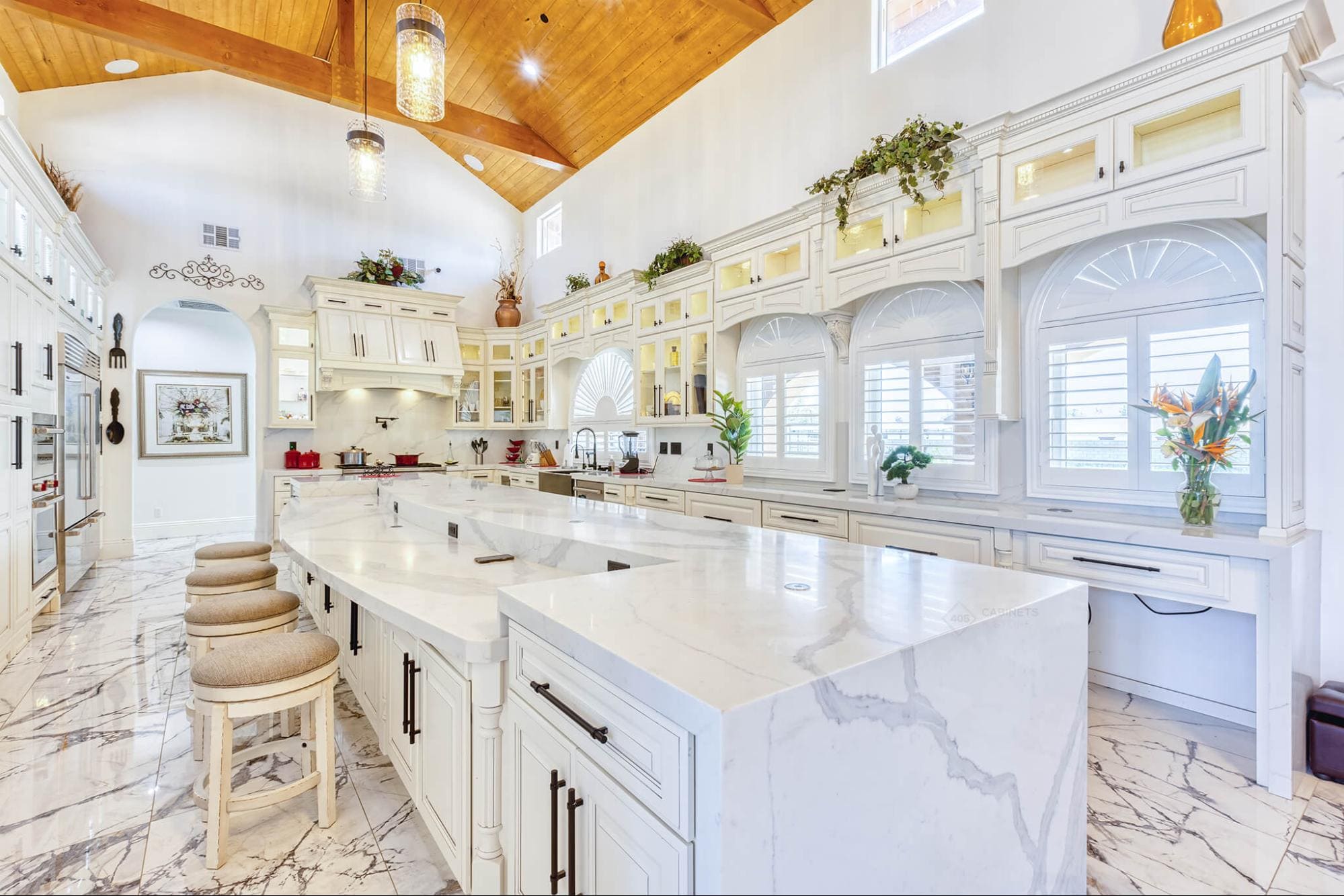 Kitchen Islands and Cabinets: A Perfect Marriage of Style and Function