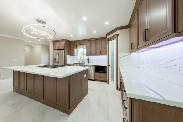 Savannah Sand Kitchens - 405 Cabinets & Stone